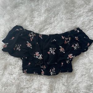 Off the shoulder Kendall & Kylie crop top
